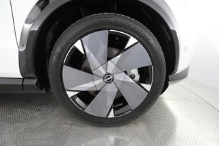 2023 Nissan Ariya — photo 15 of 27