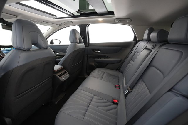 2023 Nissan Ariya — photo 19 of 27