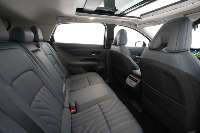 2023 Nissan Ariya — photo 4 of 27