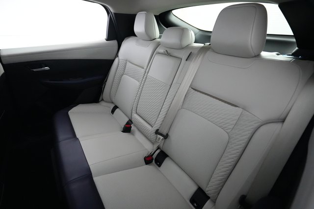 2026 Nissan LEAF — photo 19 of 24