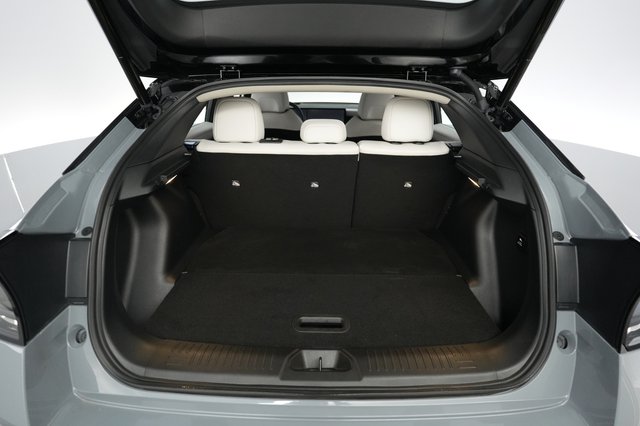 2026 Nissan LEAF — photo 6 of 24
