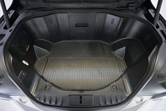 2023 Ford F-150 Lightning — photo 14 of 17
