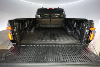 2023 Ford F-150 Lightning — photo 6 of 20