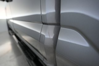 2023 Ford F-150 Lightning — photo 19 of 20