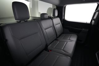 2023 Ford F-150 Lightning — photo 4 of 20