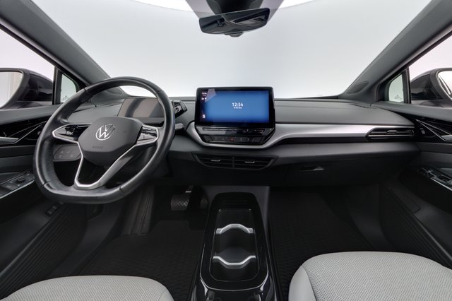 2021 Volkswagen ID.4 — photo 20 of 22