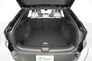 2021 Volkswagen ID.4 — photo 6 of 22