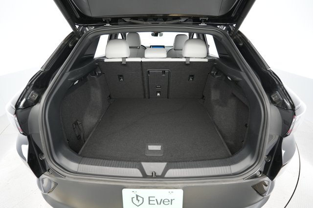 2021 Volkswagen ID.4 — photo 6 of 22
