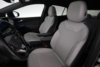 2021 Volkswagen ID.4 — photo 3 of 22