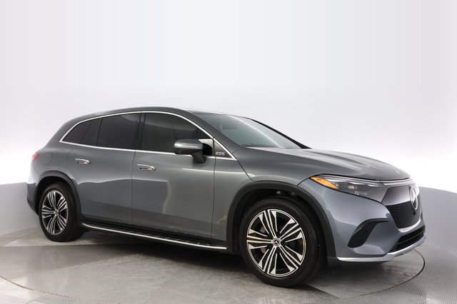 2023 Mercedes-Benz EQS SUV — photo 11 of 23