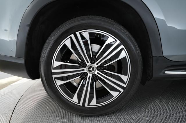 2023 Mercedes-Benz EQS SUV — photo 7 of 23