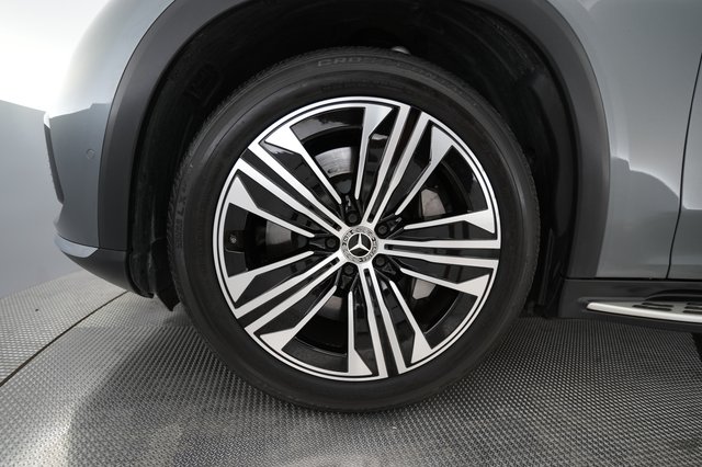 2023 Mercedes-Benz EQS SUV — photo 16 of 23