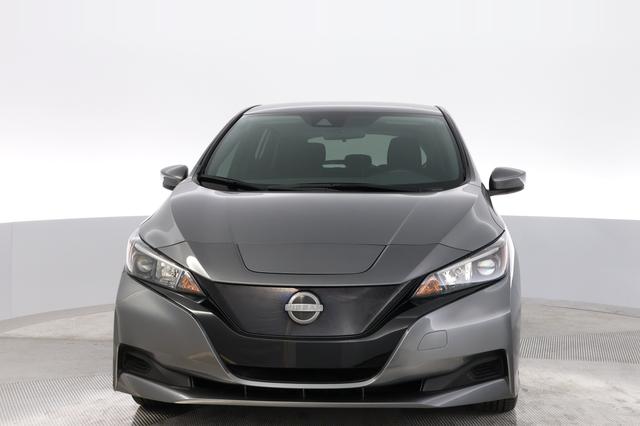 2023 Nissan LEAF — photo 9 of 23