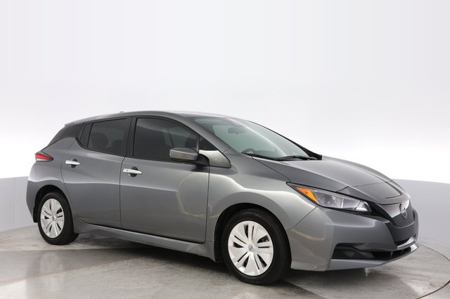 2023 Nissan LEAF — photo 11 of 23