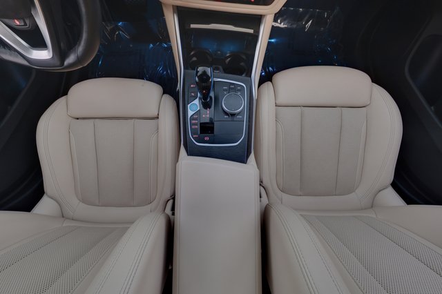 2022 BMW i4 — photo 22 of 25