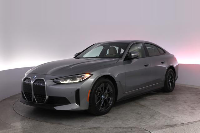 2022 BMW i4 — VIN WBY73AW04NFN11717
