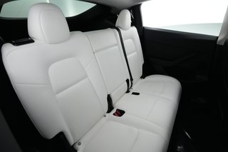 2023 Tesla Model Y — photo 4 of 26