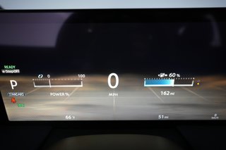 2026 Nissan LEAF — photo 5 of 24