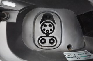 2021 Volkswagen ID.4 — photo 23 of 30