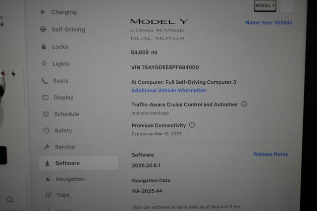 2023 Tesla Model Y — photo 5 of 23
