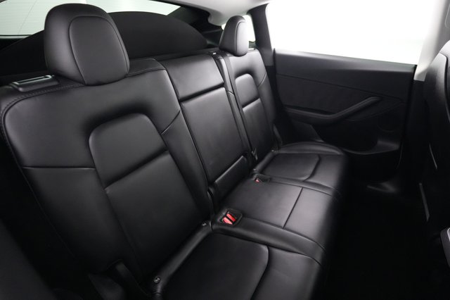 2023 Tesla Model Y — photo 4 of 23