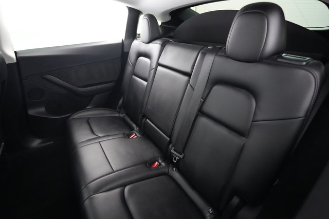 2023 Tesla Model Y — photo 19 of 23