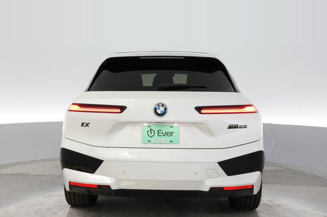 2023 BMW iX — photo 12 of 25