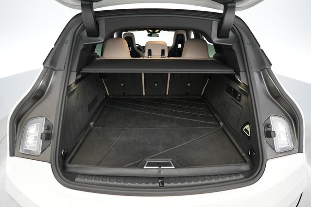2023 BMW iX — photo 6 of 25