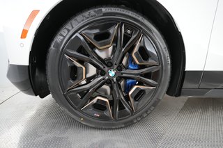 2023 BMW iX — photo 7 of 25