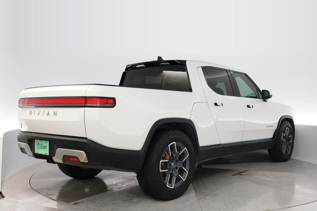 2022 Rivian R1T — photo 2 of 22