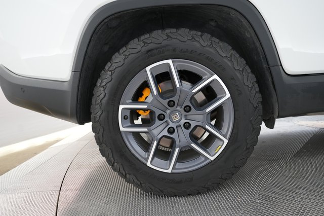 2022 Rivian R1T — photo 16 of 22
