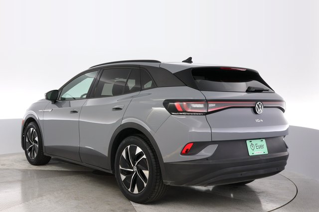 2021 Volkswagen ID.4 — photo 13 of 22