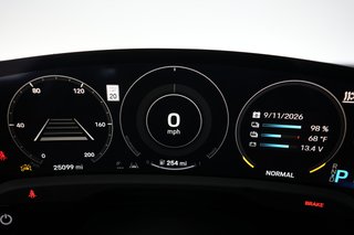 2023 Porsche Taycan — photo 5 of 28