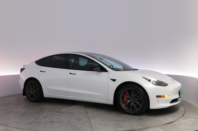 2023 Tesla Model 3 — photo 11 of 24
