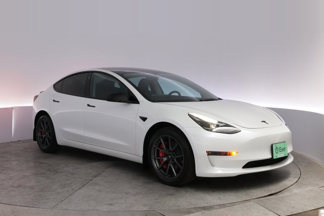 2023 Tesla Model 3 — photo 10 of 24