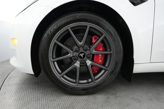2023 Tesla Model 3 — photo 15 of 24
