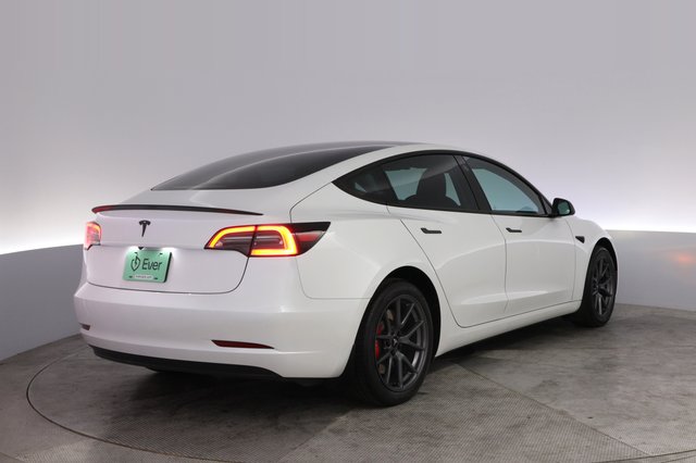 2023 Tesla Model 3 — photo 2 of 24