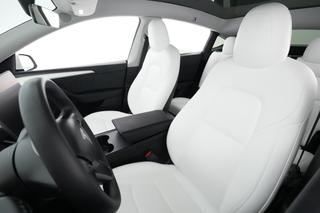 2023 Tesla Model Y — photo 3 of 24
