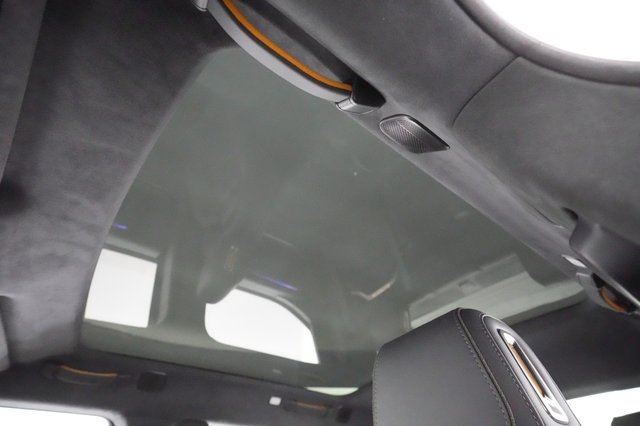 2022 Rivian R1T — photo 25 of 31