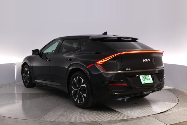 2024 Kia EV6 — photo 13 of 28