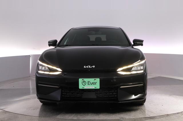 2024 Kia EV6 — photo 9 of 28