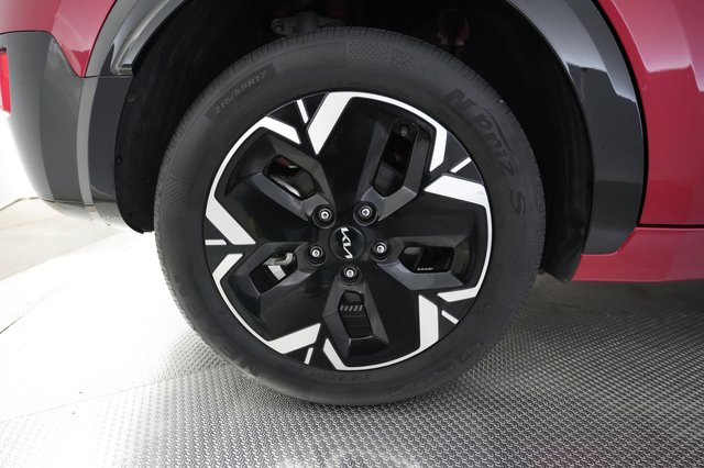 2023 Kia Niro EV — photo 17 of 26