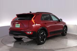 2023 Kia Niro EV — photo 2 of 26