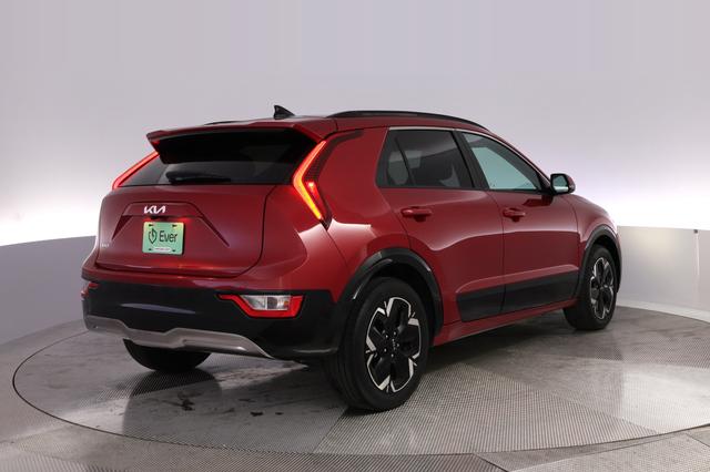 2023 Kia Niro EV — photo 2 of 26