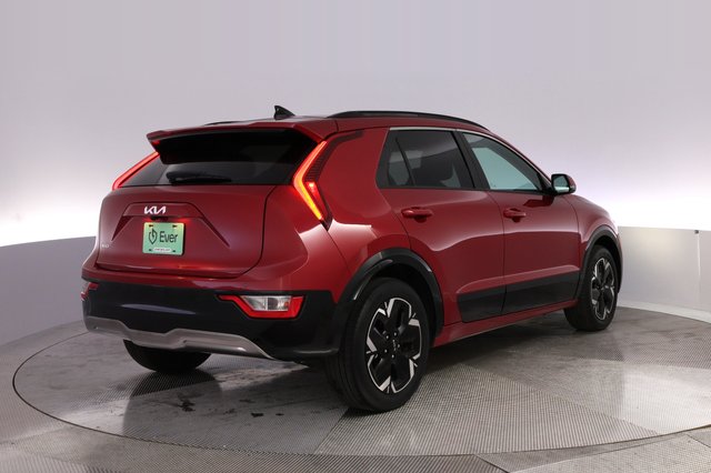 2023 Kia Niro EV — photo 2 of 26