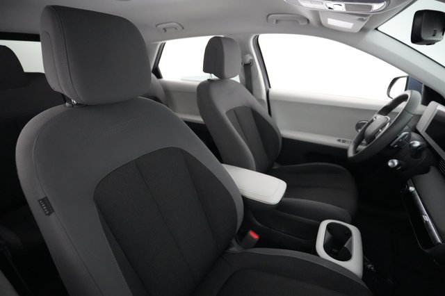 2024 Hyundai IONIQ 5 — photo 18 of 24