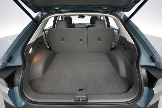 2024 Hyundai IONIQ 5 — photo 6 of 24