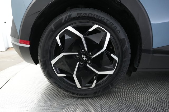2024 Hyundai IONIQ 5 — photo 17 of 24