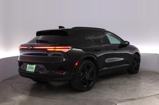 2024 Chevrolet Equinox EV — photo 2 of 26