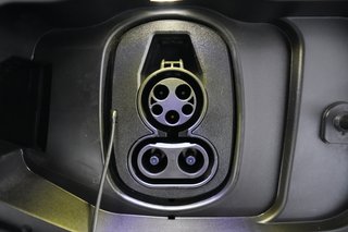 2024 Chevrolet Equinox EV — photo 8 of 26